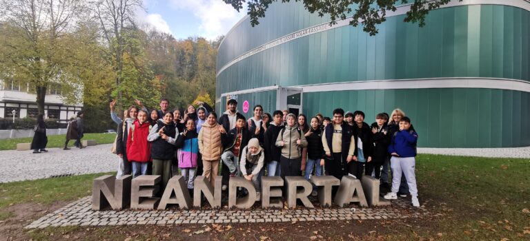 Neanderthal 2025